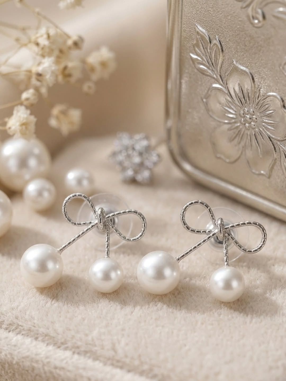 Grace Knot Pearls